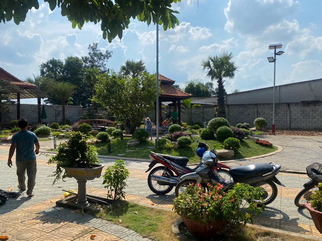 CÔNG TY MAI HỒNG LỢI